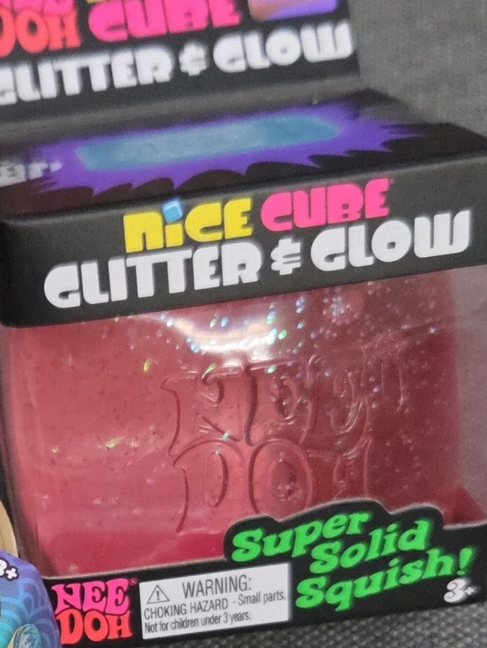 Glitter & Glow Super Solid Squish - Pink Nee Doh